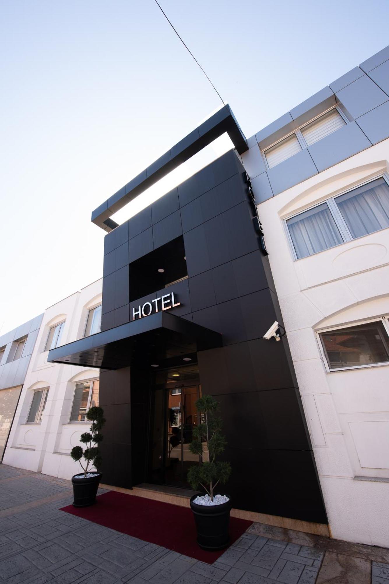 Hotel Sun Loznica Exterior foto